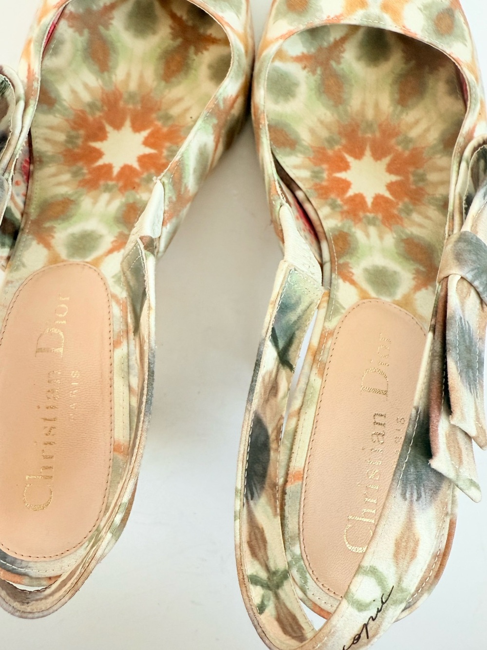 Christian Dior Kaliediorscope Slingback Pumps 37 Multicolor Bow Kitten Heels - Picture 11 of 12